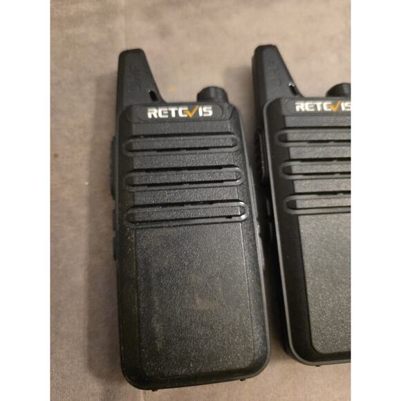 Retevis RETC 15- RT22 Two-Way UHF Hand-Held Mobile Radio Walkie-Talkie Used - Picture 3 of 12